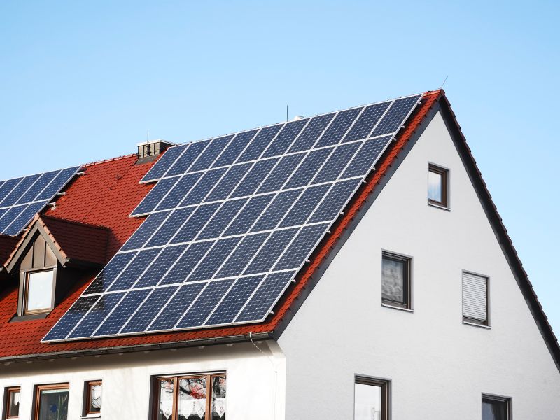 Energia solar para residências: 6 vantagens da energia solar residencial